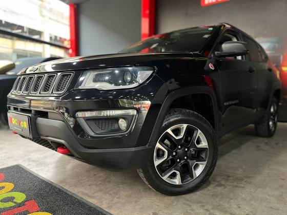JEEP COMPASS 2.0 16V DIESEL TRAILHAWK 4X4 AUTOMÁTICO JEEP COMPASS 2.0 16V DIESEL TRAILHAWK 4X4 AUTOMÁTICO
